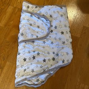 Miracle Blanket Swaddle